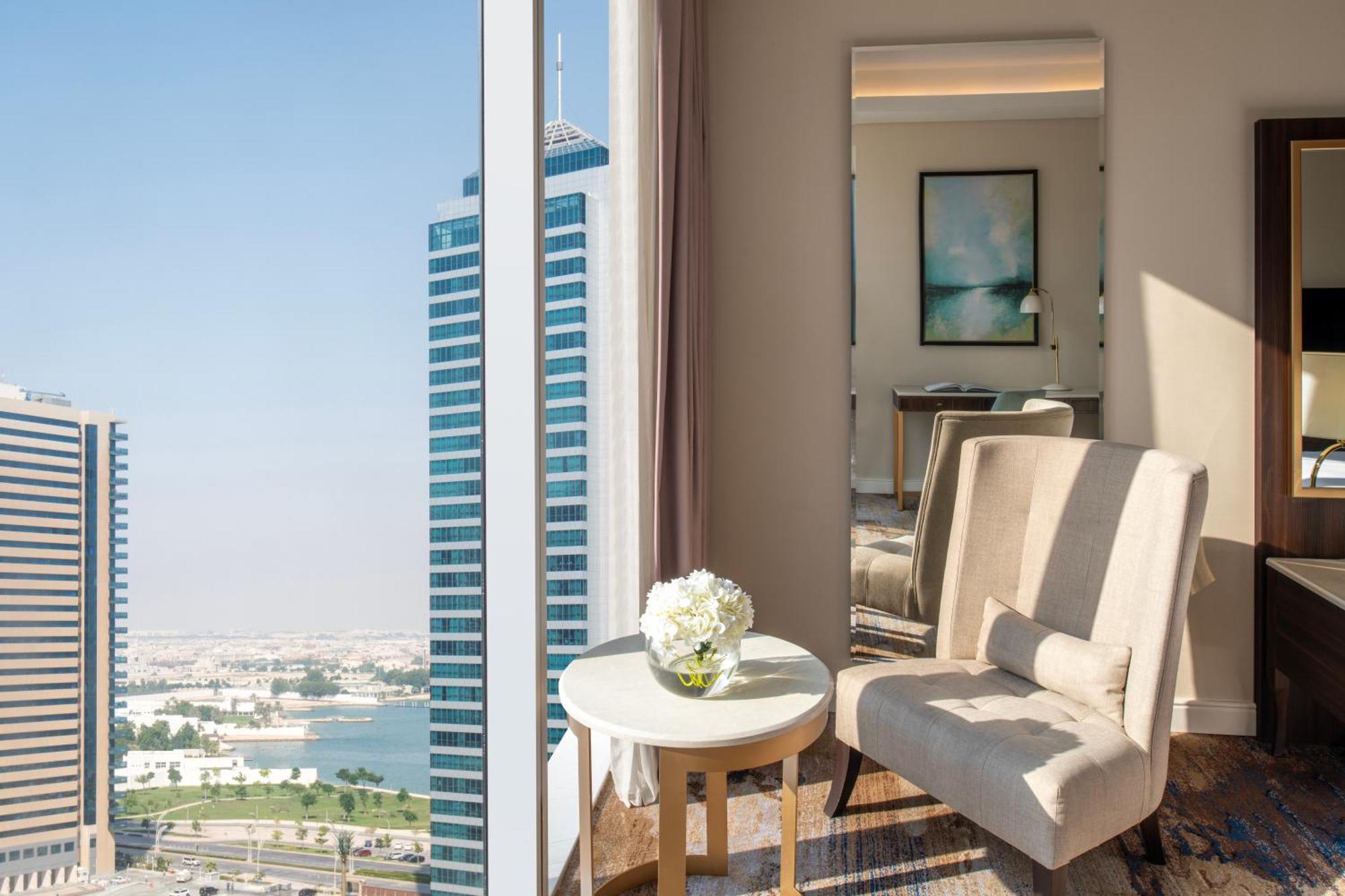 Dusit Doha Hotel Exterior foto A view of the hotel